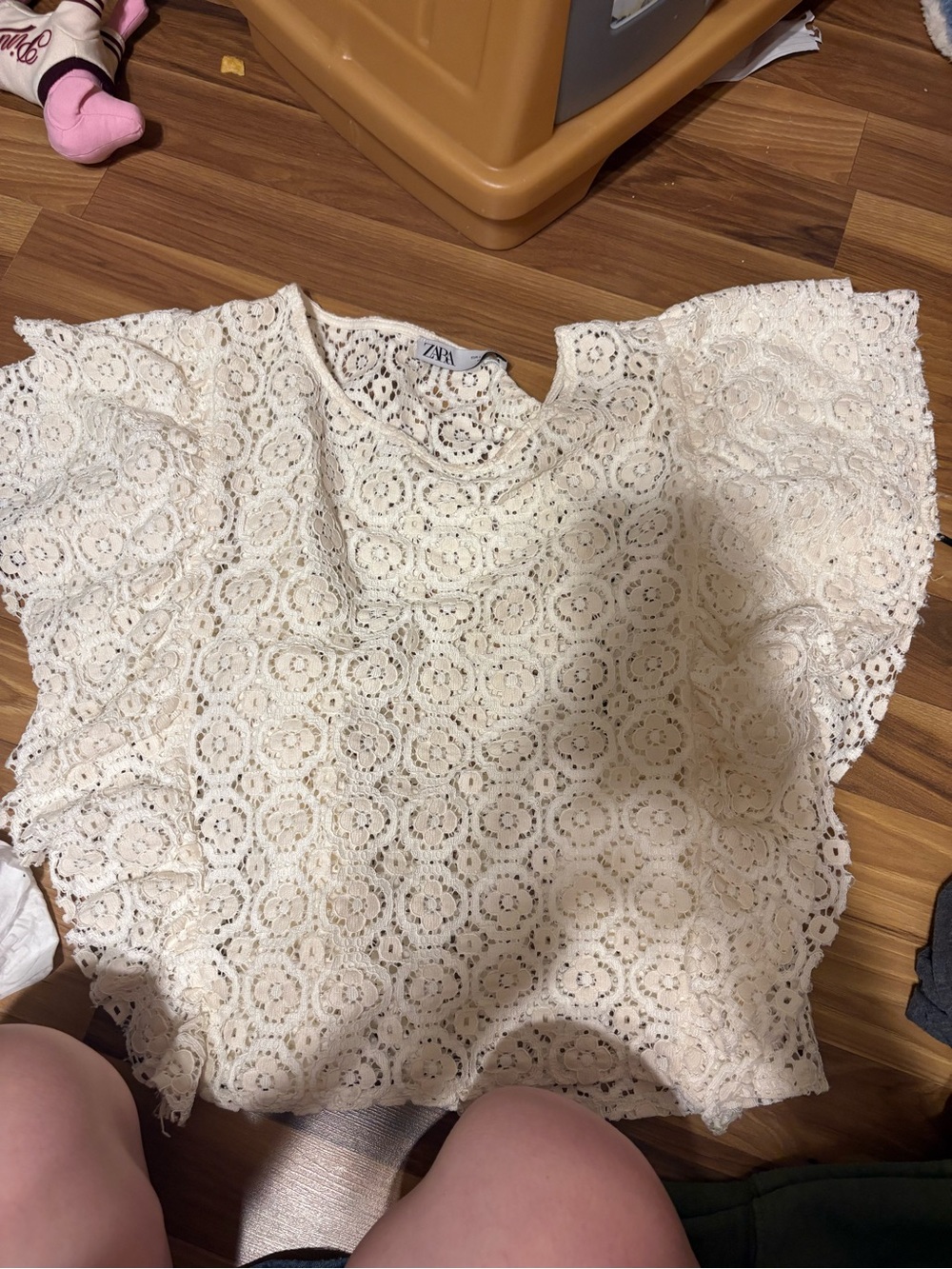 ZARA Cream Crochet Lace Flutter-Sleeve Blouse